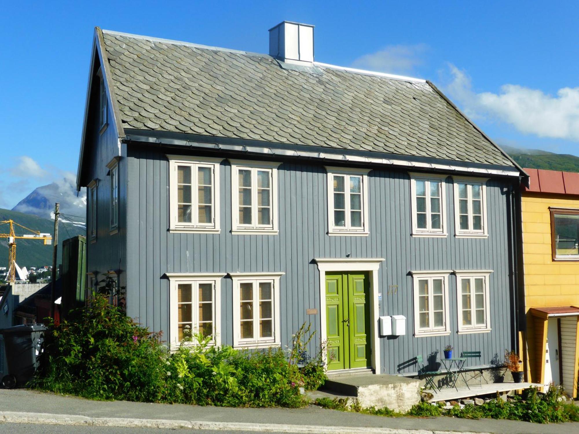 Charming Historic Your Ideal Getaway Apartment *